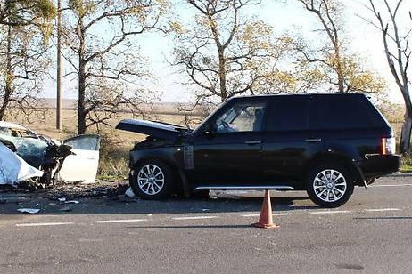 В BMW, помимо водителя, ехало и трое пассажиров.