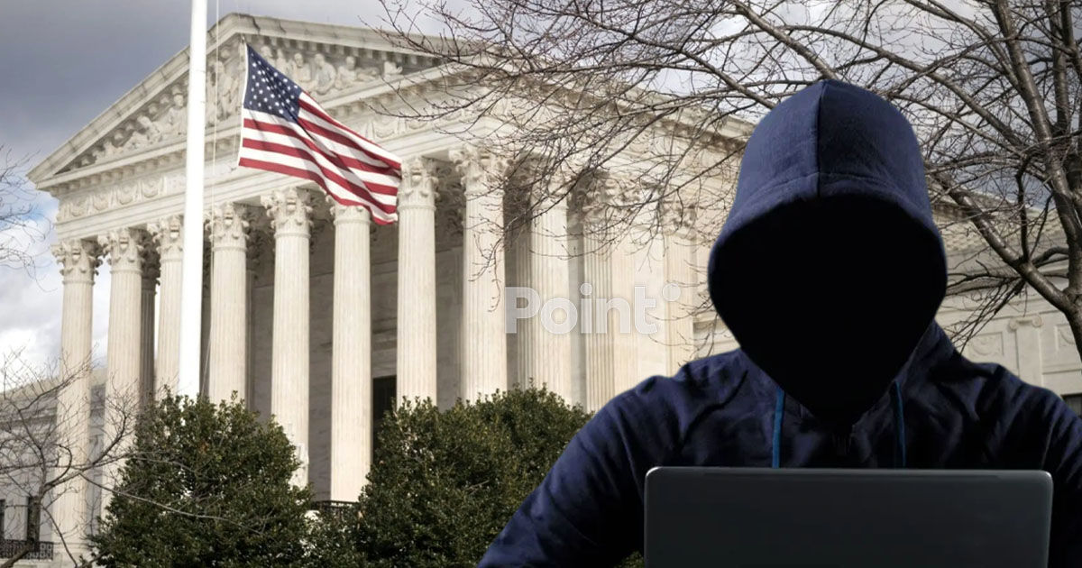 Un tânăr hacker a spart de 25 de ori sistemul Curții Supreme a SUA: A fost prins de un jurnalist.