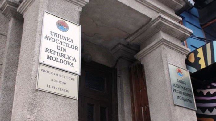 Peste 500 de avocați au rămas fără licențe pentru că n-au achitat cotizația de membru al Uniunii Avocaților. Foto: Bizlaw 