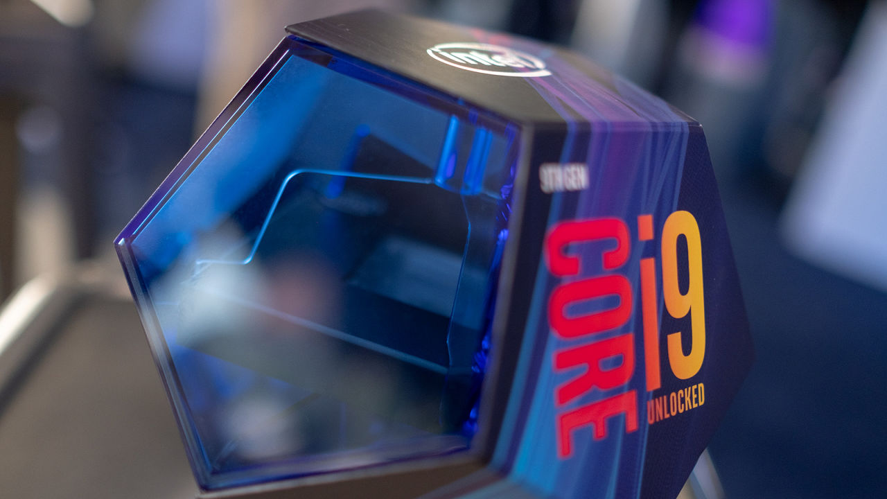 Intel ощутимо снизит цены на свои процессоры для конкуренции с  AMD.