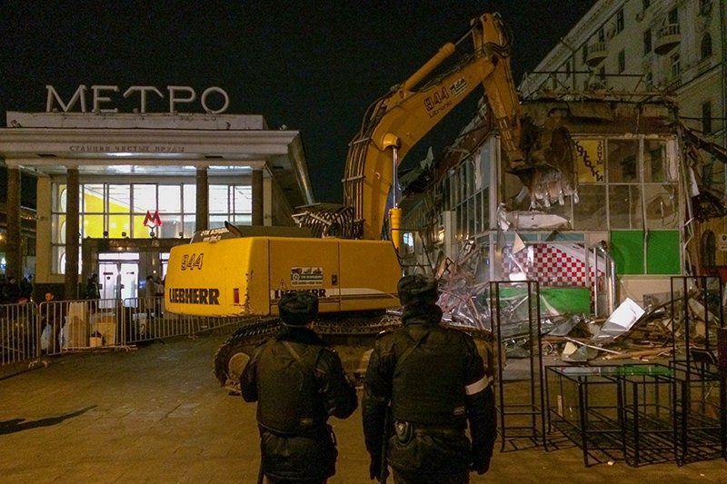 Решение о сносе 104 объектов в декабре приняло правительство Москвы.