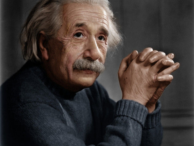 O notiţă a lui Albert Einstein, în care acesta explica care este secretul fericirii, s-a vândut la o licitaţie cu 1.5 milioane de dolari