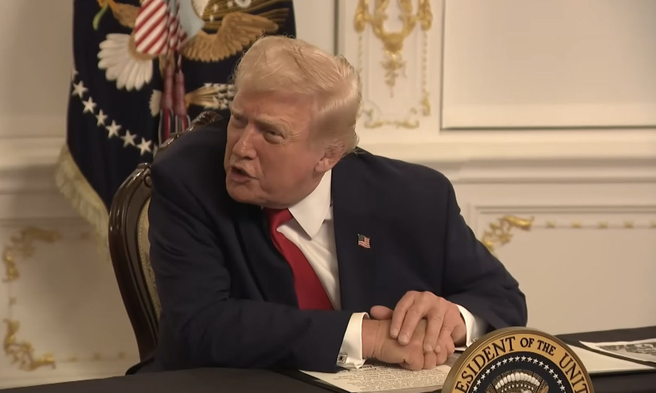 Trump a jignit o jurnalistă după o întrebare despre Biden: Ești proastă?