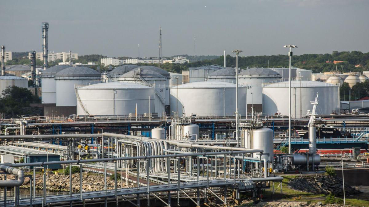 Хранение резервов нефтепродуктов в Молдове будет возможно только по разрешению НАРЭ.