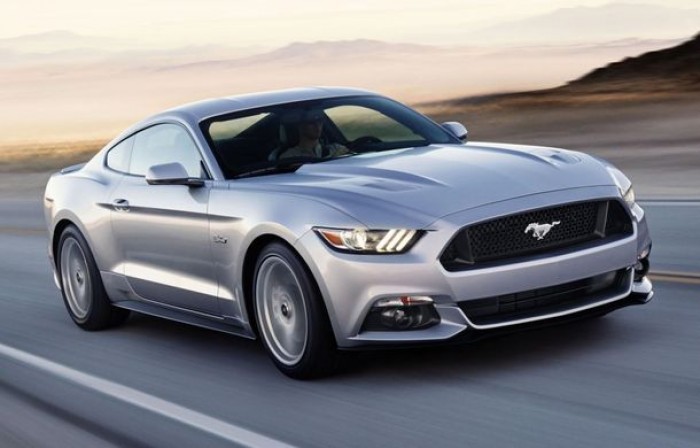 Noua generaţie a lui Ford Mustang va intra în producţia de serie în dimineaţa zilei de luni, 14 iulie 2014.