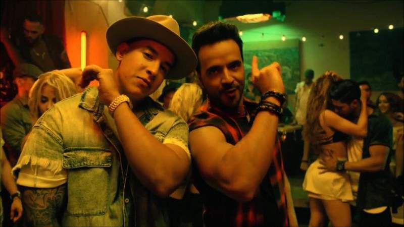Despacito continuă să atingă noi recorduri, fiind cel mai vizualizat video.