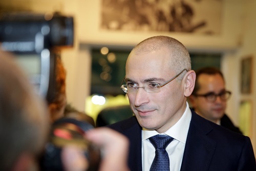 Экс-глава ЮКОСа надеется на ошибки российского президента.