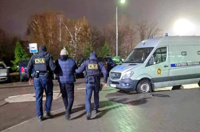 Обвиняемый по делу об отмывании денег экстрадирован из Нидерландов.