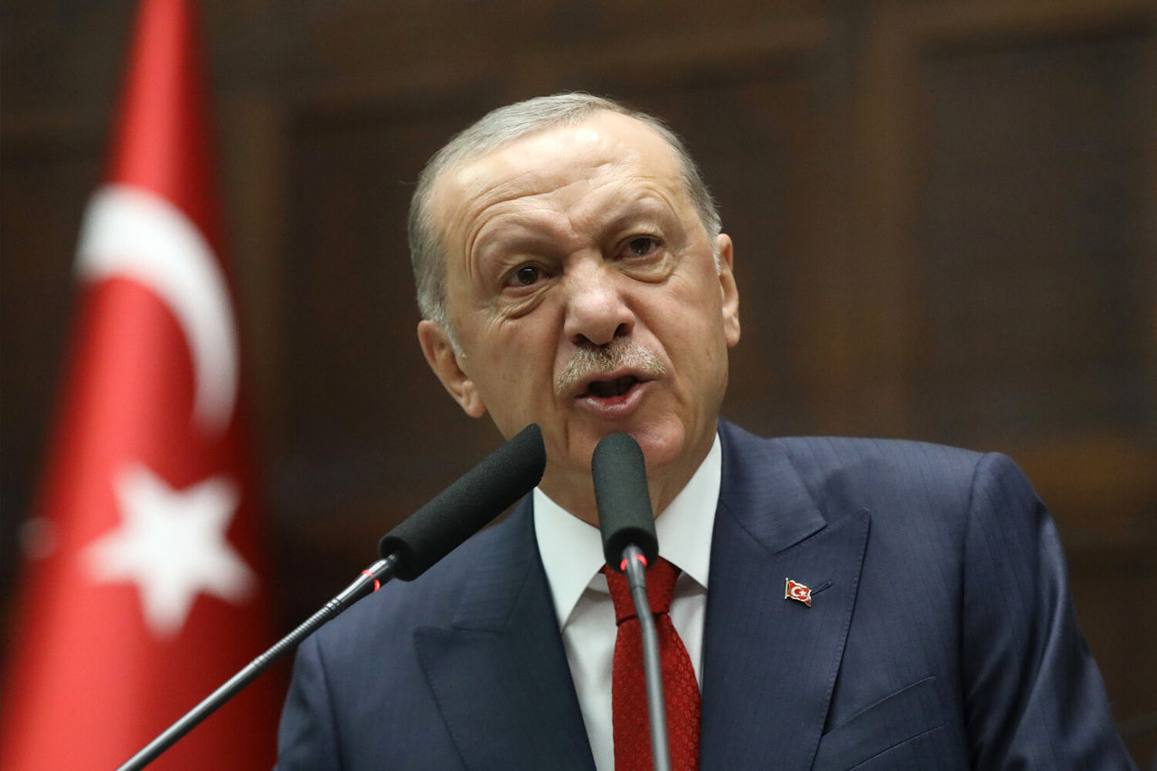 Erdogan: Turcia nu va face alegere între UE și OSC.