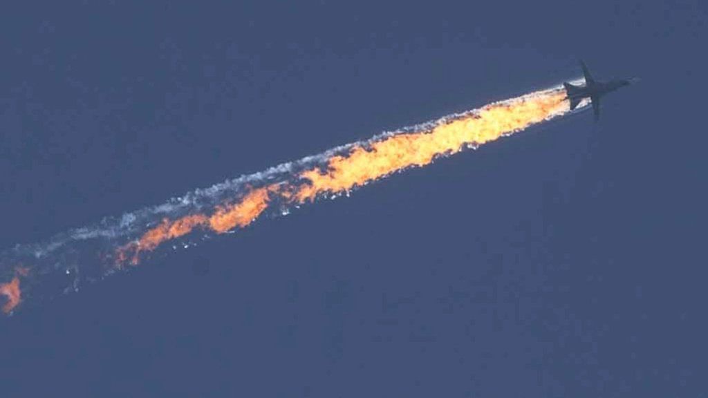 Самолет упал в сирийской провинции Латакия.