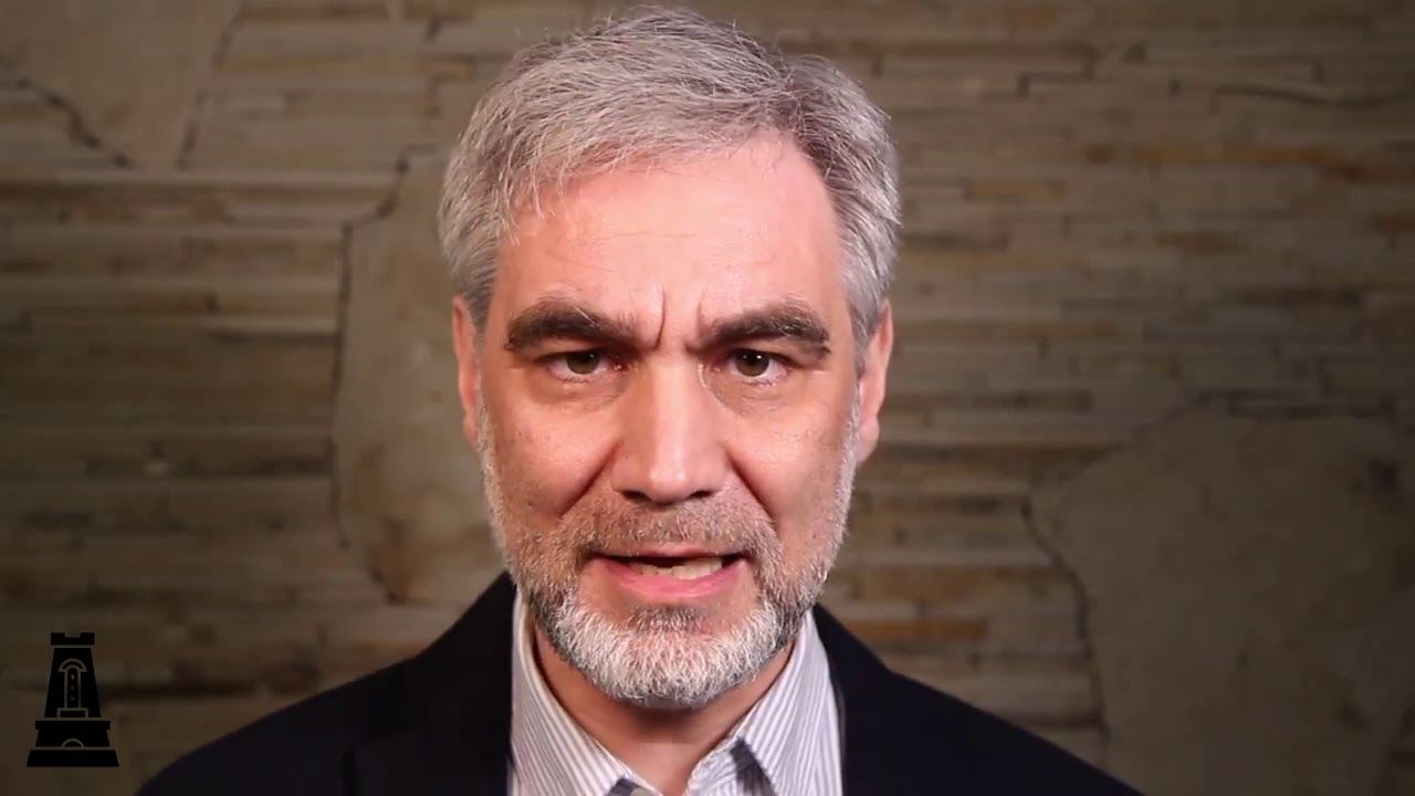 Вячеслав Кунев, советник городского и районного советов, член экономического совета при президенте Молдовы.