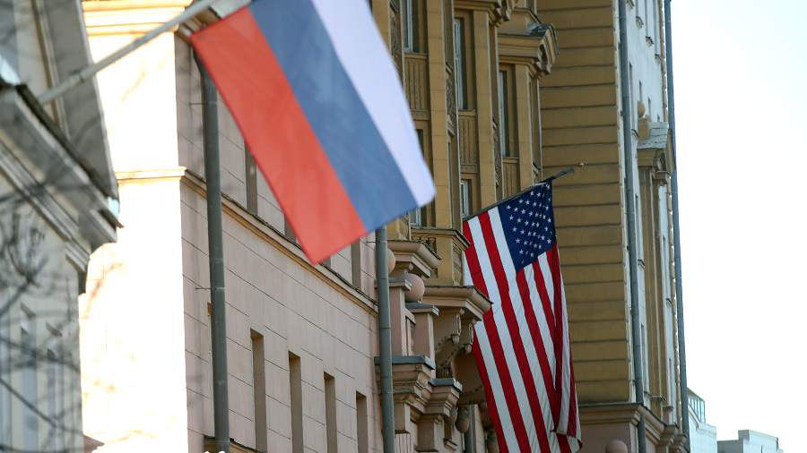Захарова назвала условие для нормализации отношений России и США.