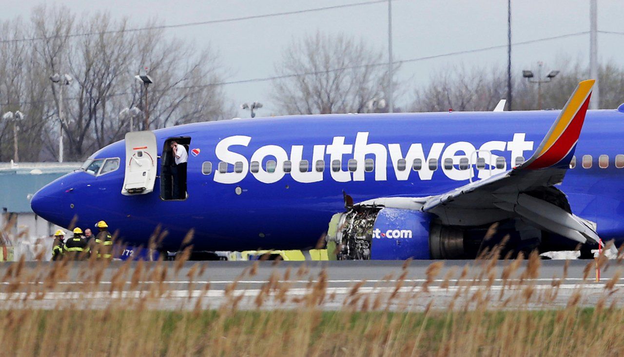 В США будут проверять двигатели самолетов после инцидента с Southwest Airlines. Фото: AP