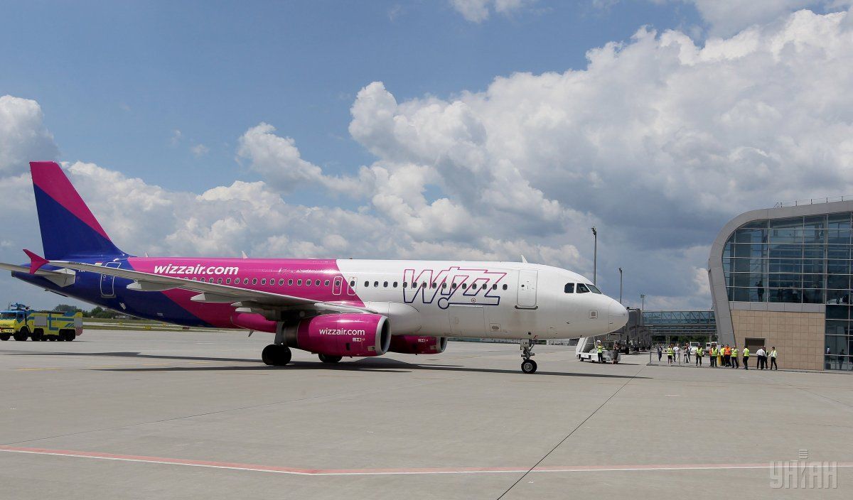 Wizz Air существенно увеличил плату за багаж.