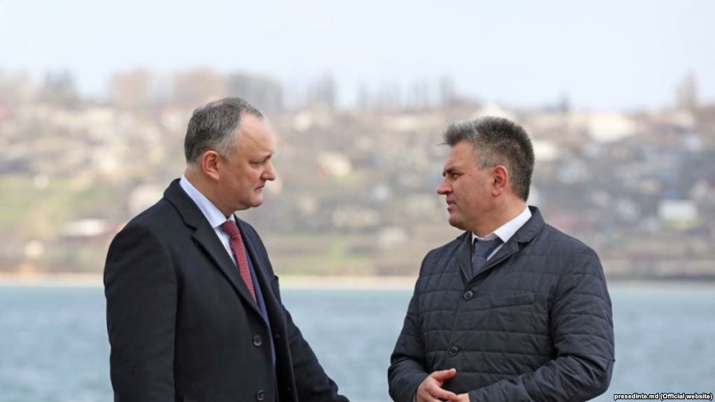 Vadim Krasnoselski cu Igor Dodon la Holercani. 