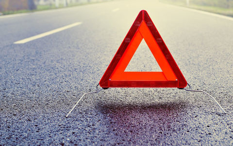 Accident grav la Botanica: Un Mercedes și o Kia, făcute zob
