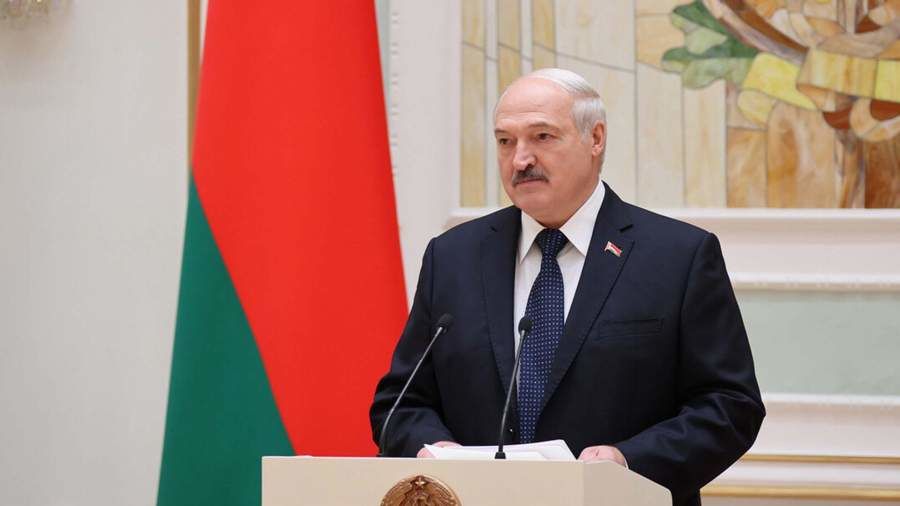 Лукашенко заявил о готовности провести референдум по конституции в Белоруссии.