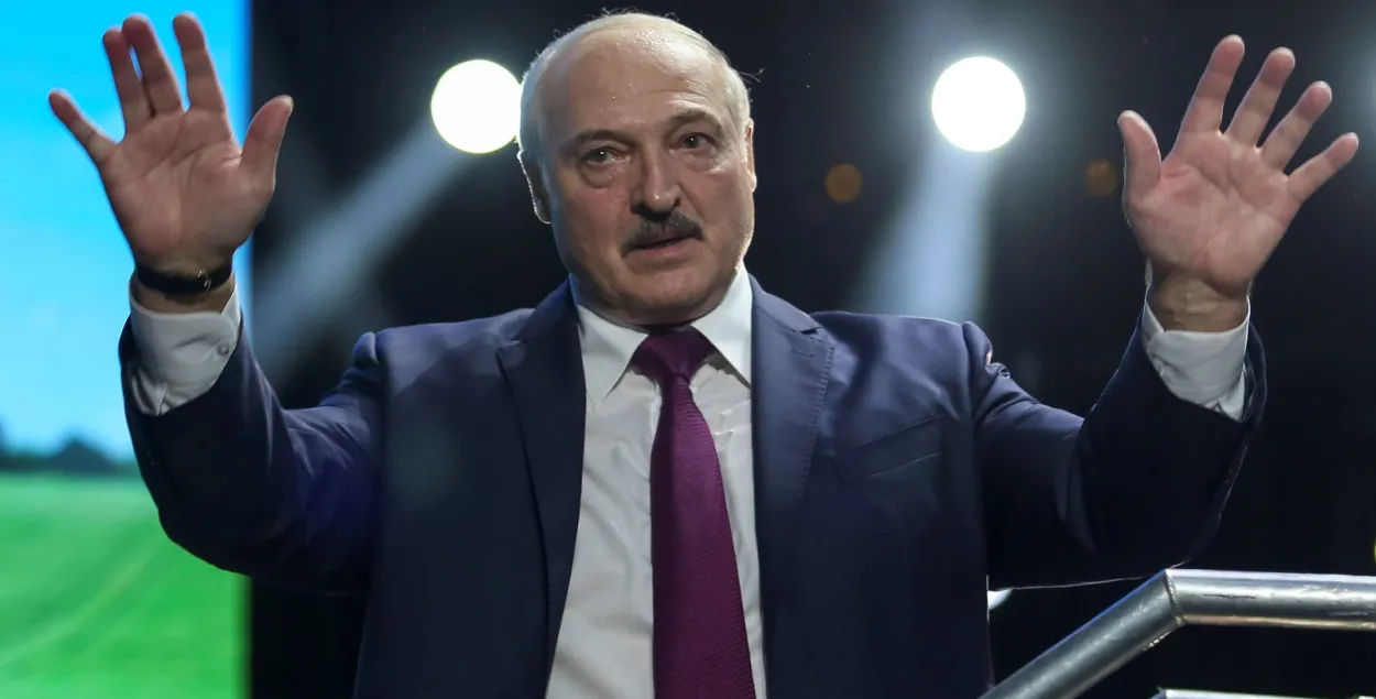 МВД Польши: Лукашенко захочет вмешаться в польские выборы.