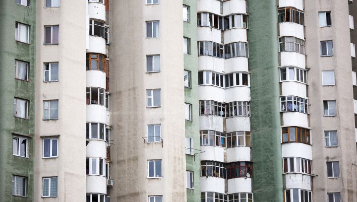 Oamenii legii investighează circumstanţele producerii incidentului.