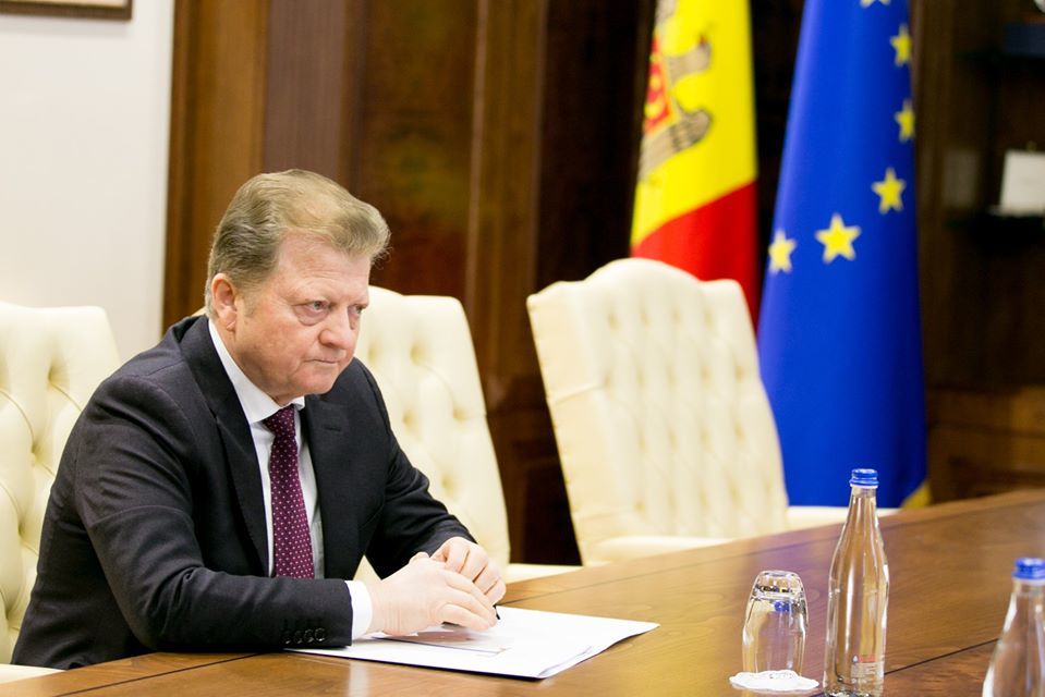 Владимир Цуркан оспорил свое увольнение с поста председателя КС.