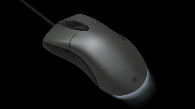 Microsoft a anunţat Classic IntelliMouse, un mouse cu design retro. 