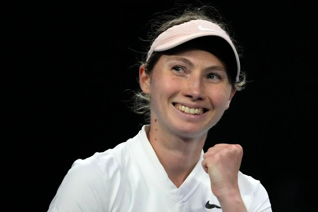 Теннисистка Кристина Букша вышла в 3-й круг Australian Open.