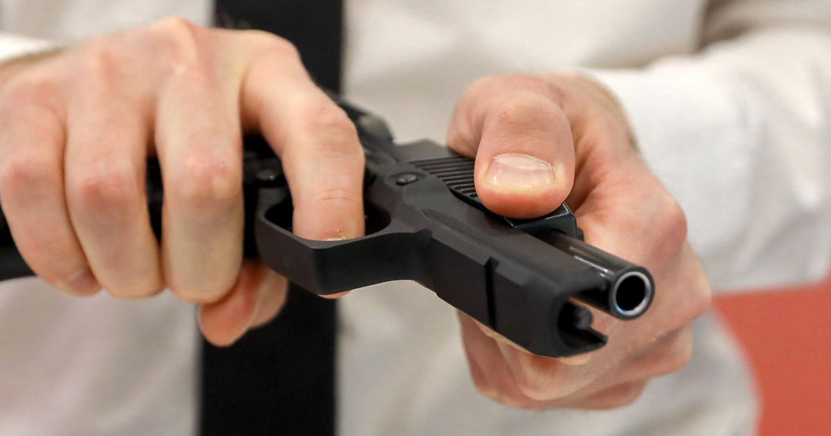 Controale extinse la posesorii de arme, efectuate în cadul operațiunii Arsenal.