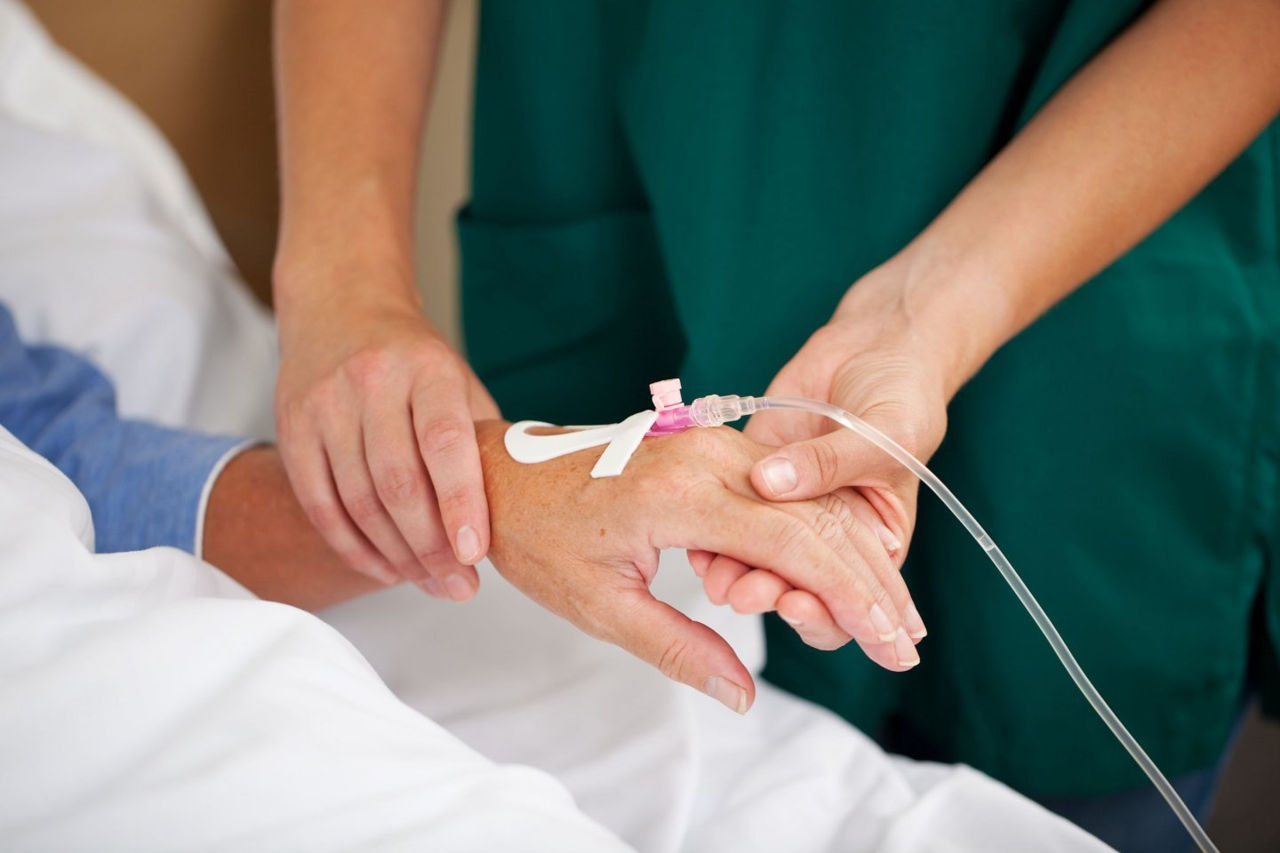 Cancerul, a doua cauză de deces în Moldova: Aproape 5.800 de victime într-un an.