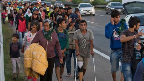 Guvernul ungar poate folosi armata în criza imigranților. Foto: publika.md