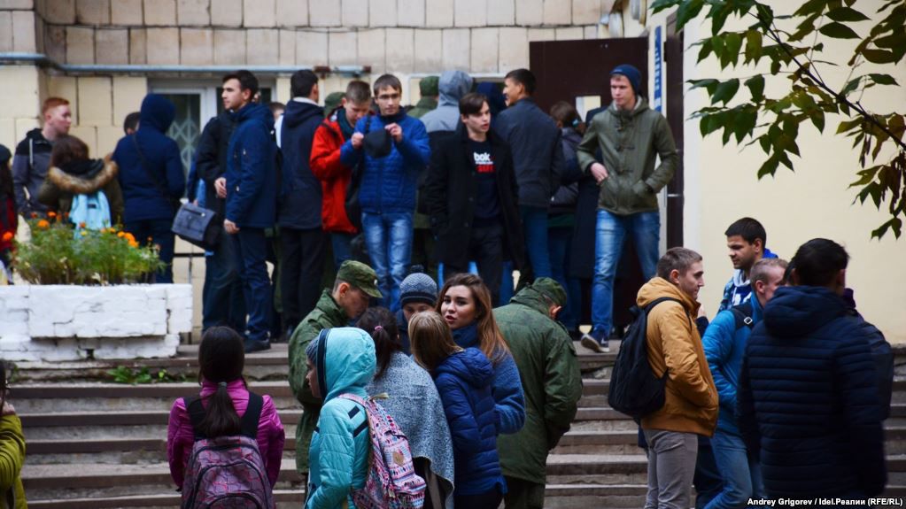 În suburbiile Moscovei, anunţată plasarea unor bombe. Mii de oameni, evacuați. Foto: Europa Liberă