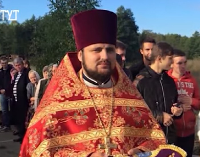 Preotul a decedat în timp ce se afla în saună în compania a două prostituate. 