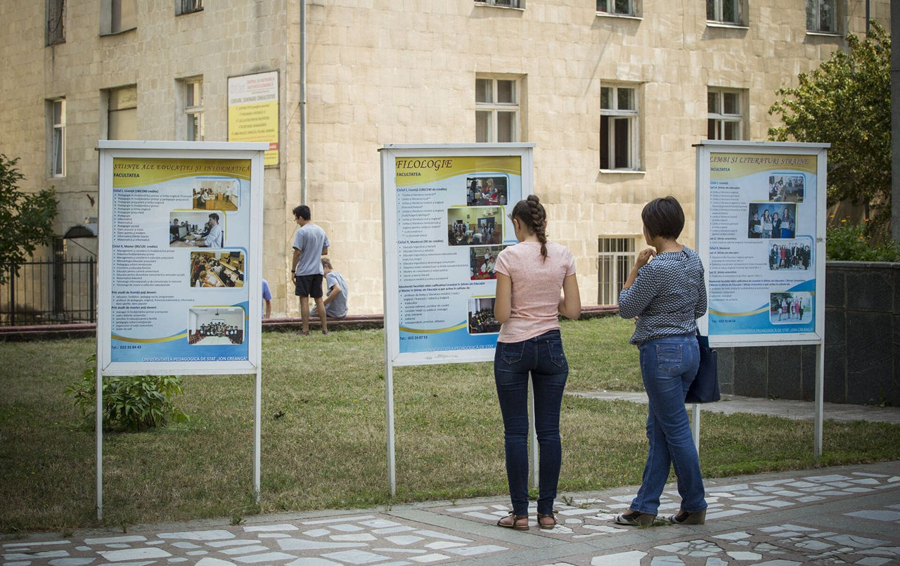 Aproape 9.000 de locuri bugetare, alocate pentru studenții din Moldova.