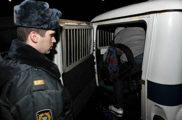 Прока является подозреваемым по делу об убийстве в Лондоне весной прошлого года.
