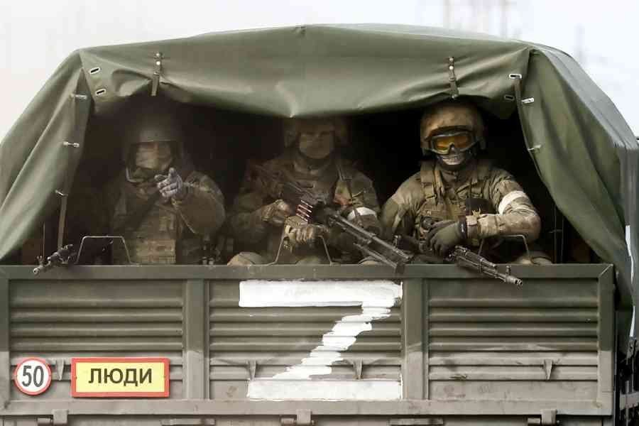 В МО РФ заявили об уходе российских военных из украинской Бучи 30 марта.