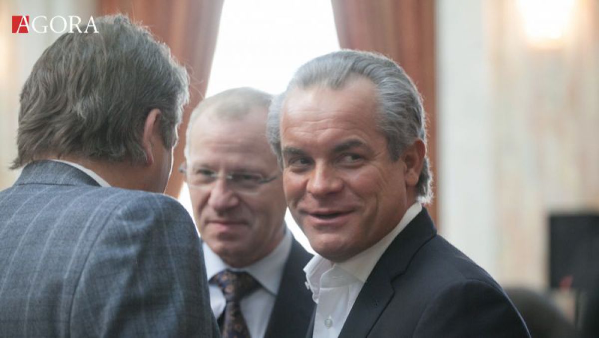 Din păcate prea puține și ignorate erau vocile care spuneau încă de atunci că grupările mafiote controlate de Plahotniuc și Filat vor compromite integrarea europeană.