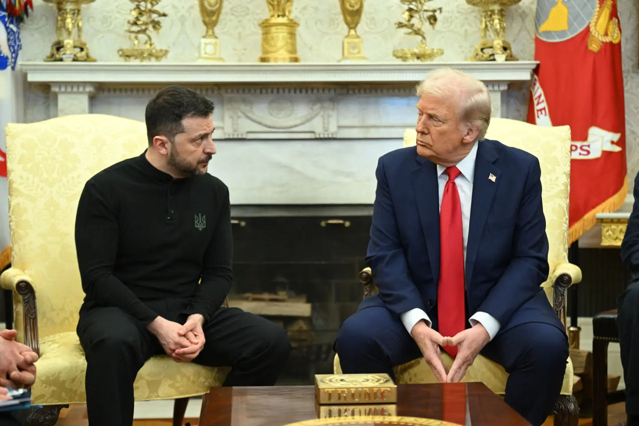 Трамп пообещал Зеленскому, что не будет обсуждать с Путиным вопрос территорий.