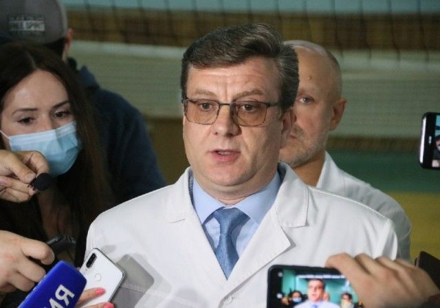 Бывший главврач принявшей Навального омской больницы пропал в лесу.