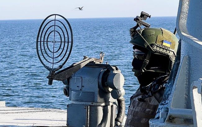 Украина объявила о военной угрозе в российских портах в Черном море.