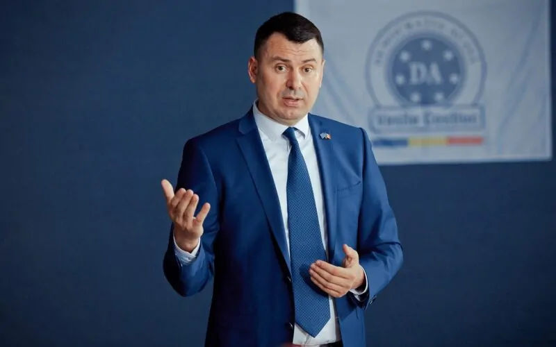 Partidul Democrația Acasă, oficial înregistrat în cursa electorală.