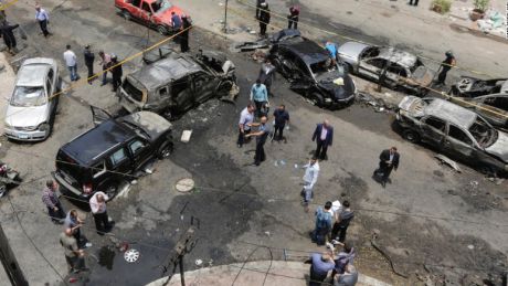 Procurorul general al Egiptului, Hisham Barakat, a murit după ce mașina în care se afla a fost ținta unui atentat cu bombă. Foto: cnn.com