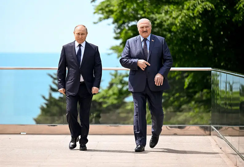Путин на встрече с Александром Лукашенко в Сочи.