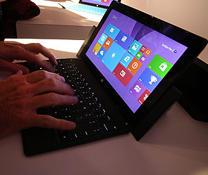 Компания Microsoft представила два новых планшета – Surface Pro 2 и Surface 2. Фото: Getty Images/Fotobank.ru
