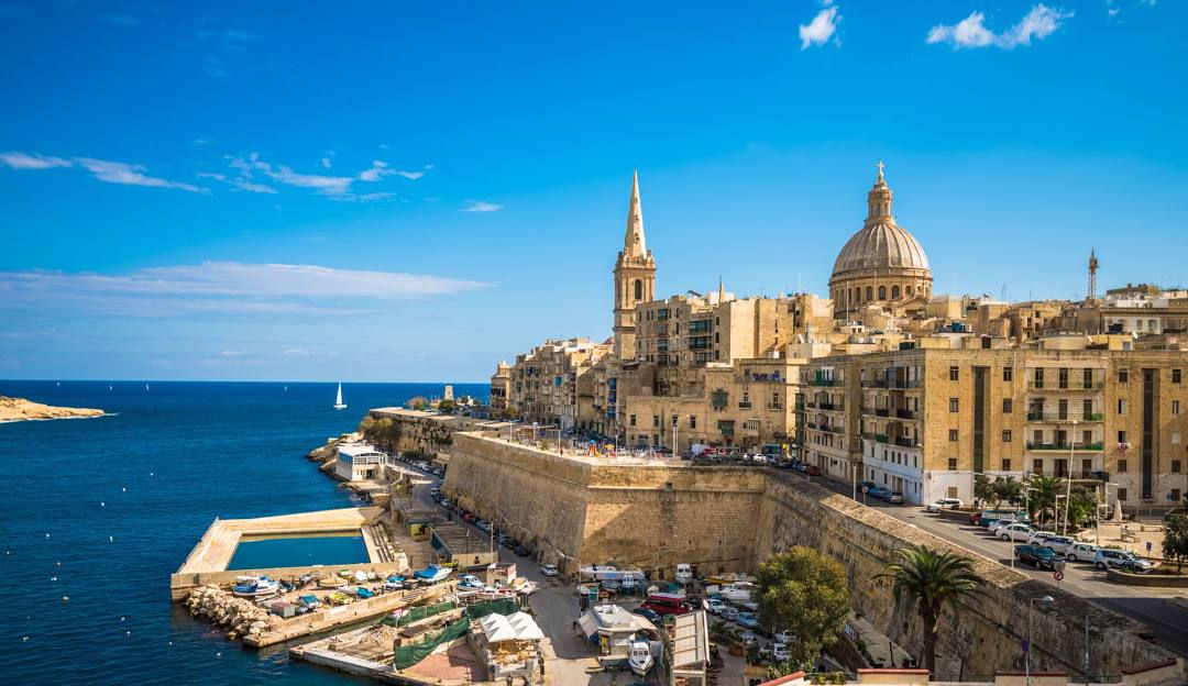 Tinerii din Malta vor primi 25.000 de euro pentru a renunța la condus timp de cinci ani.