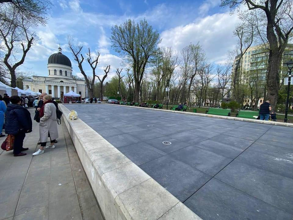 Некоторые фонтаны в столице будут подключены во время пасхальных праздников.