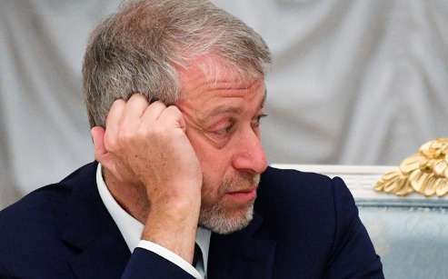 Абрамович не просил помощи в вопросе продления британской визы.