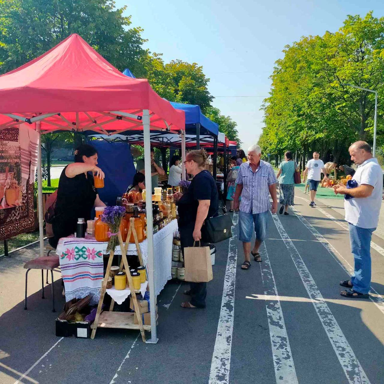 В Кишиневе и в эти выходные были организованы ярмарки с местной продукцией.