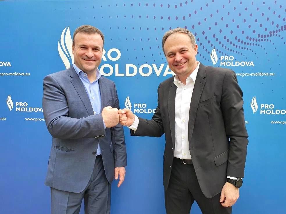 Олег Сырбу официально присоединился к группе Pro Moldova.
