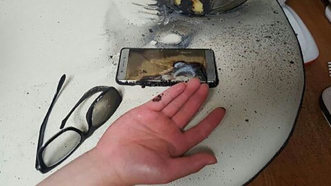 Samsung выпустит обновление, исключающее возгорание Galaxy Note 7.