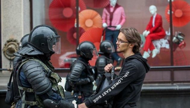 В Беларуси 200 силовиков готовы уйти со службы. Фото: ukrinform.ru.