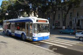 În reţeaua de transport public din Chişinău vor fi operate mai multe modificări începând cu 1 iunie. Foto: photos.casata.md